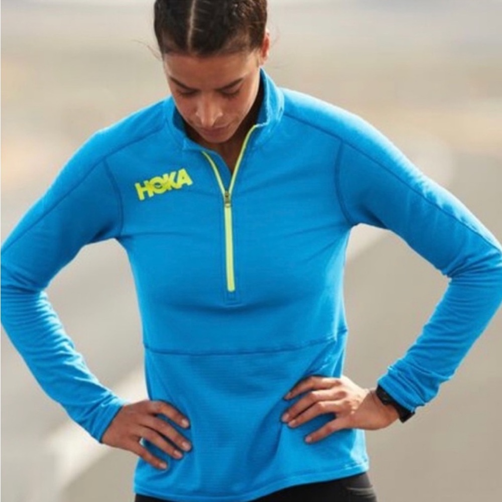 HOKA pullover